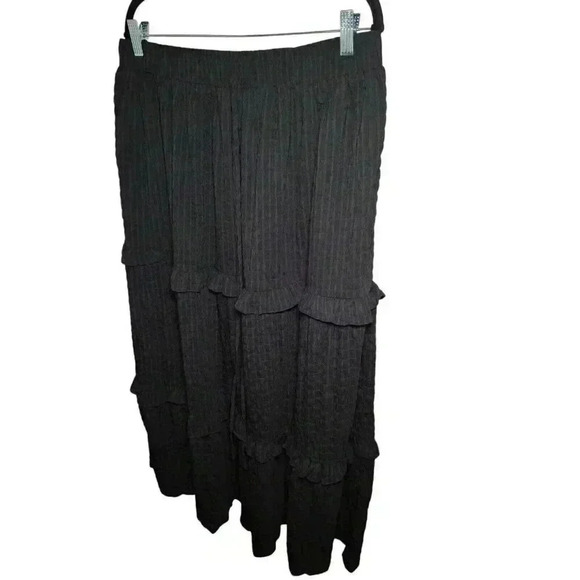 Elegant Black Tiered Maxi Skirt with Ruffle Details - Perfect for Boho Casual Xl - Picture 5 of 11